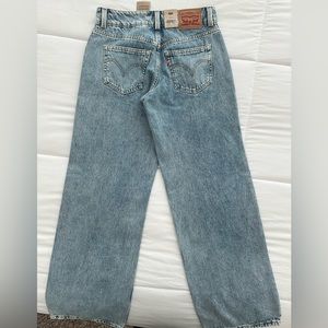 Levi’s new with tags. Size 26 length 32